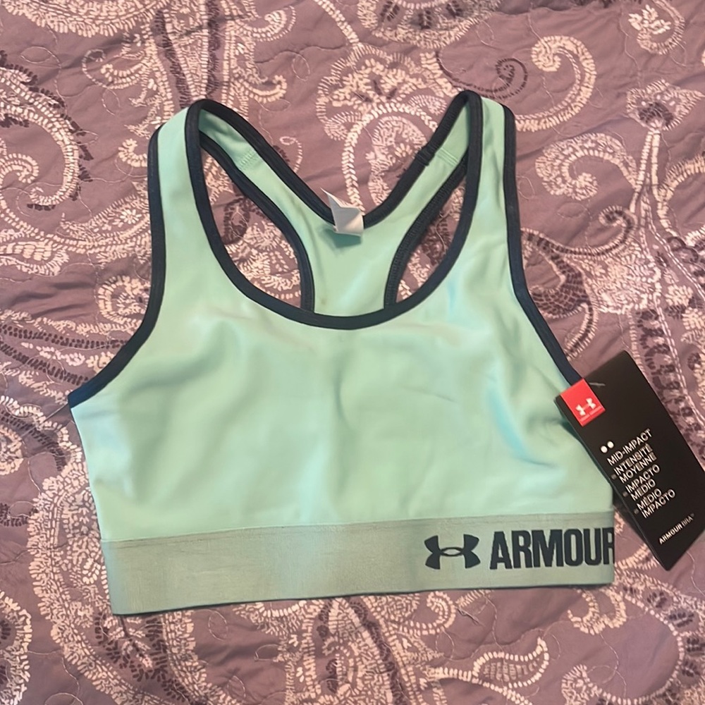 Under Armer sports bra